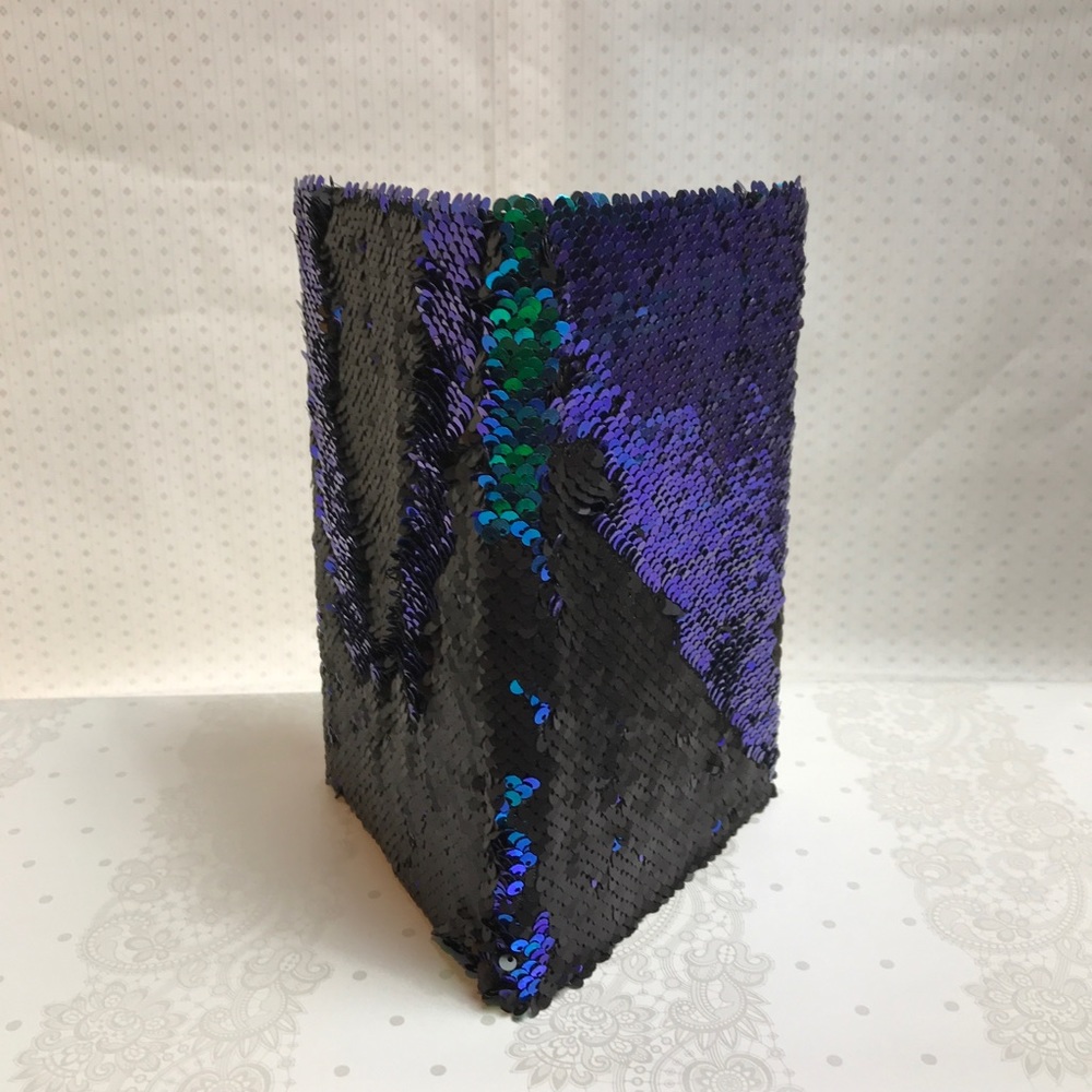 Journal Sequins Changing Color Green Black Glitter